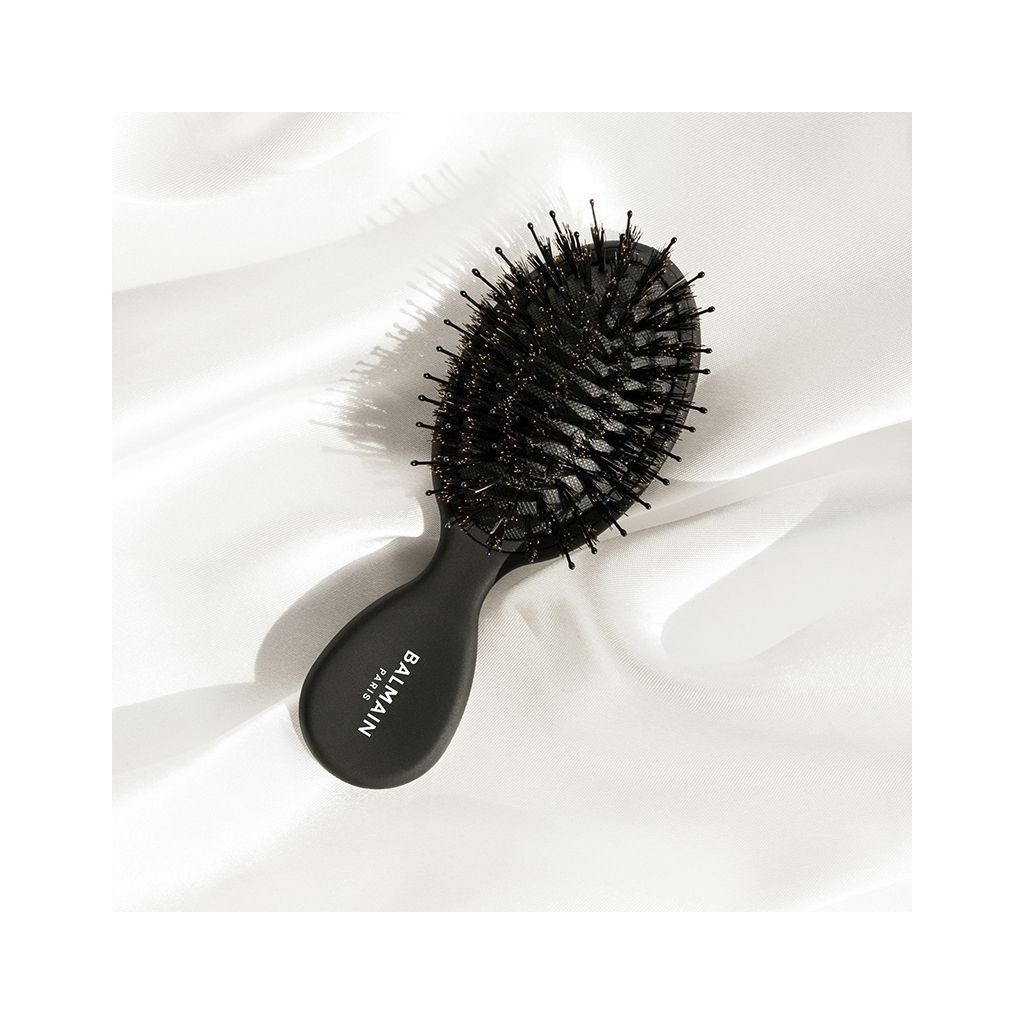 Balmain MINI All Purpose Spa Brush 100% boar hair and nylon bristles Black